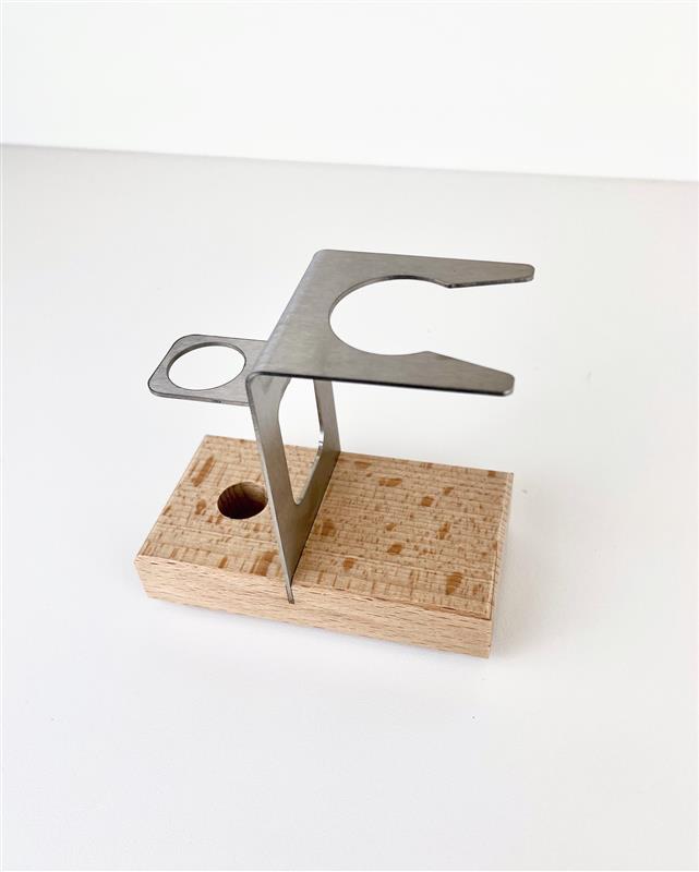 Shaving Kit Stand